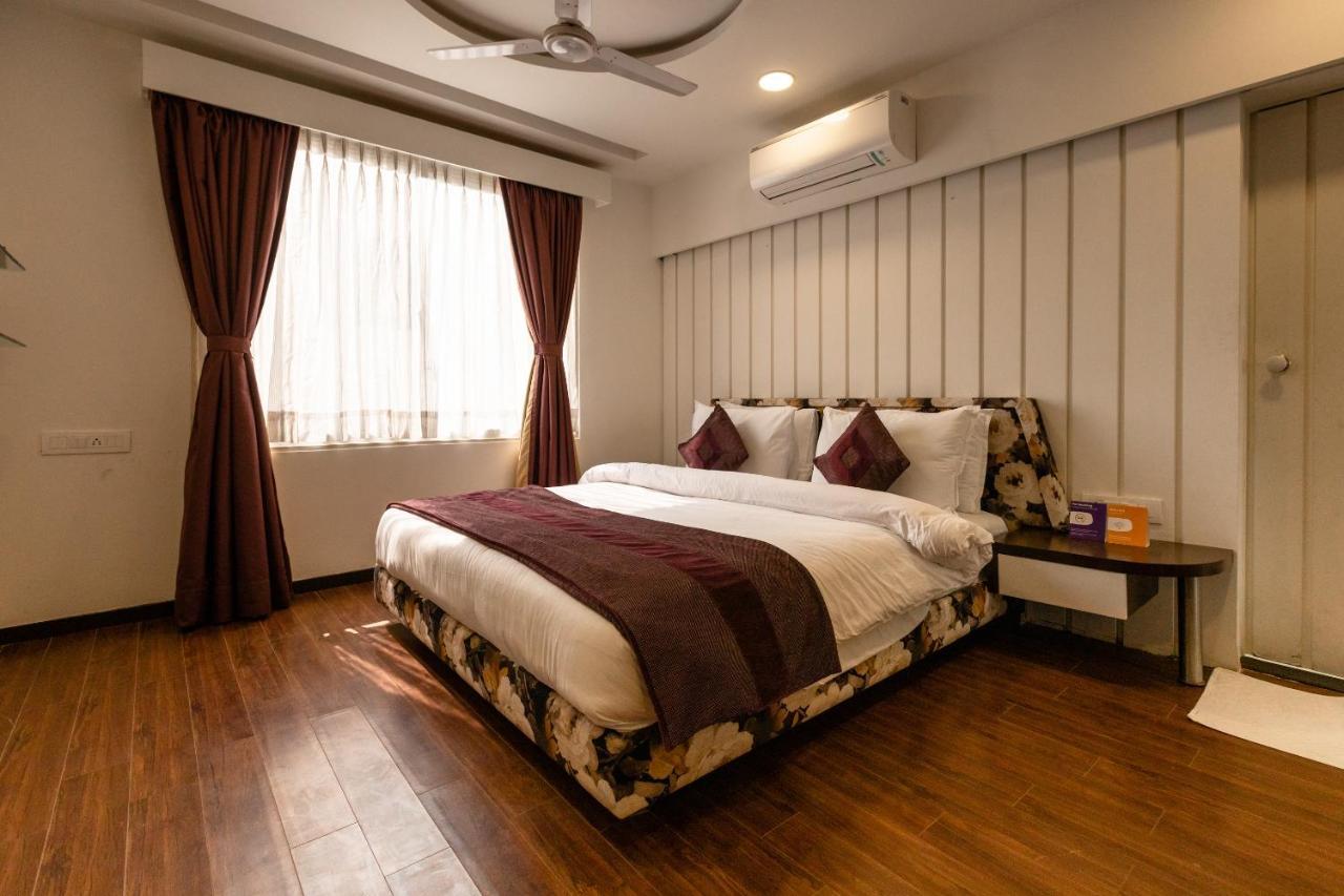 Clubhouse Nami Residency, Ahmedabad Hotel Buitenkant foto