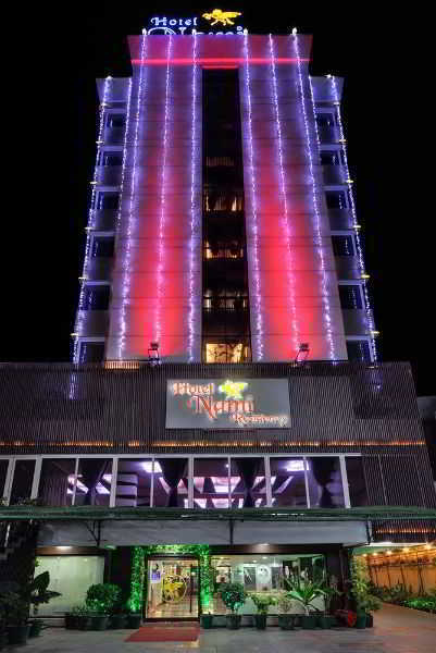 Clubhouse Nami Residency, Ahmedabad Hotel Buitenkant foto